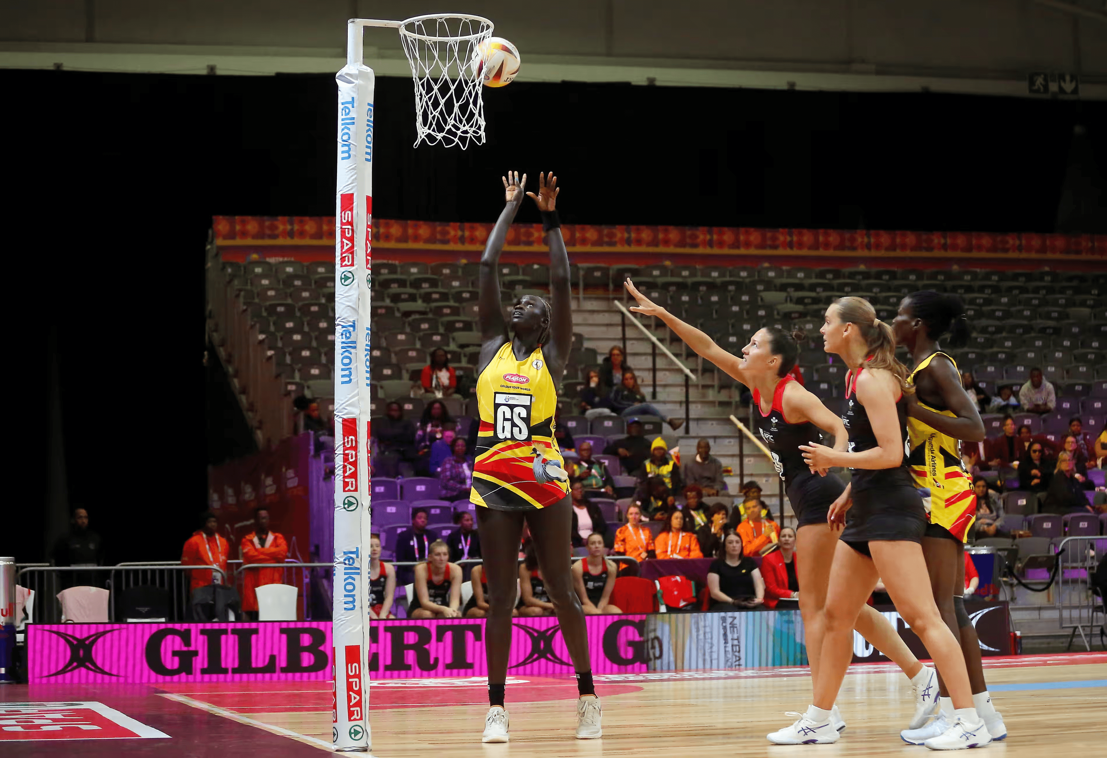 Uganda She Cranes in Action
